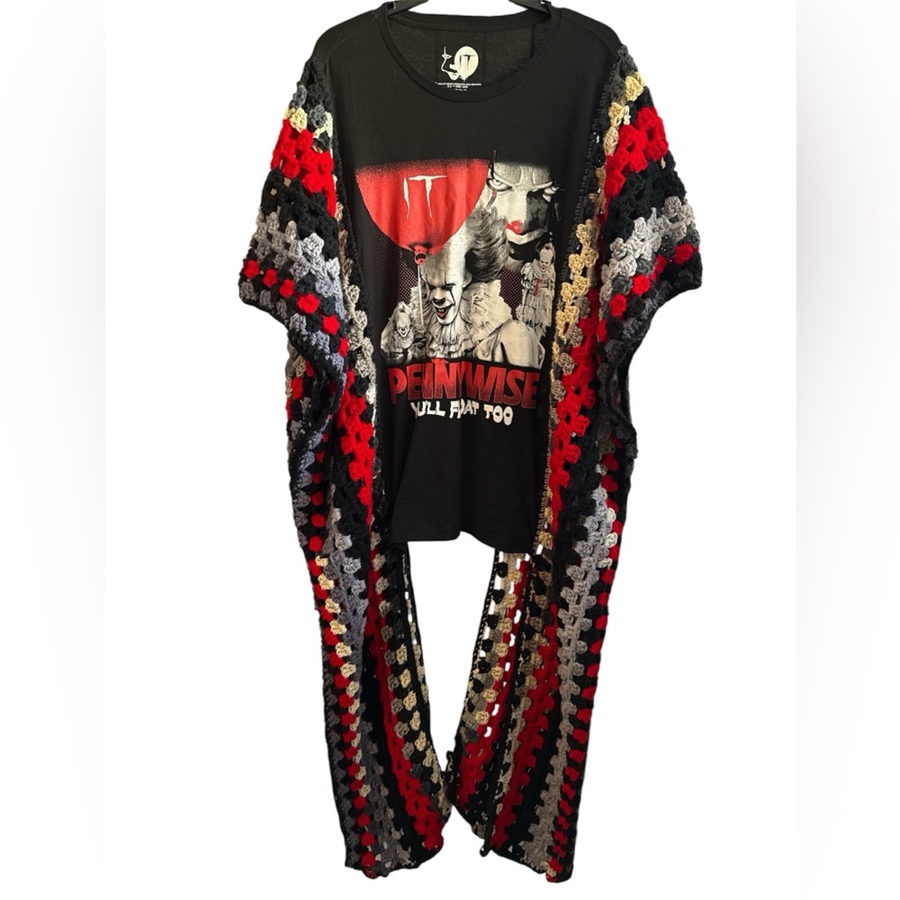 Custom Made Pennywise IT Tshirt Poncho, One Size Fits Most  Size L - 3X NEW!